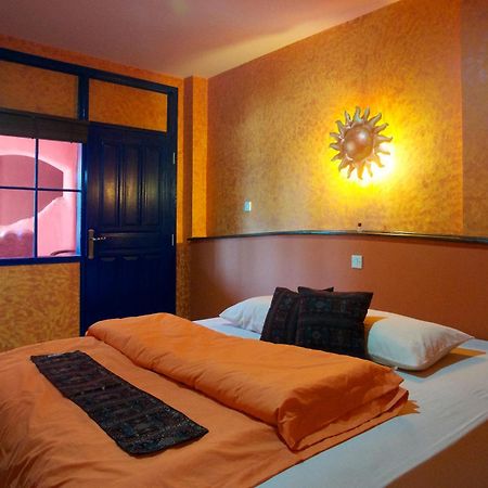 Hotel La Hasienda Kupang  Extérieur photo