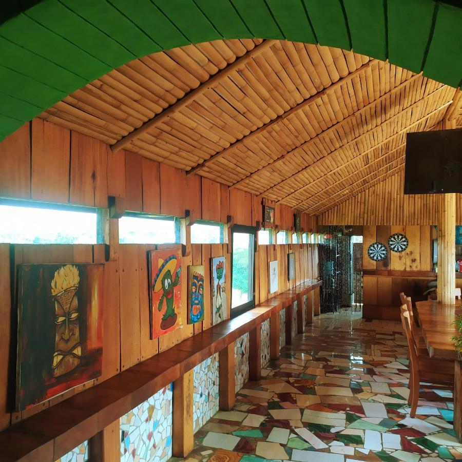 Hotel La Hasienda Kupang  Extérieur photo
