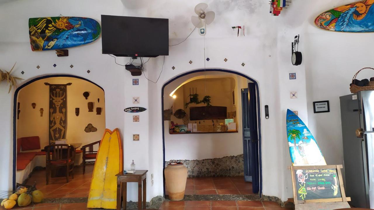 Hotel La Hasienda Kupang  Extérieur photo