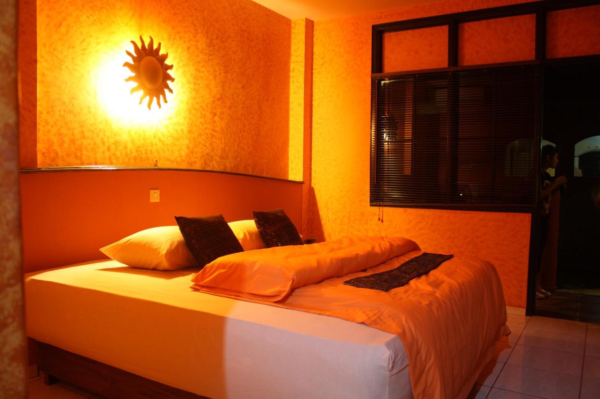 Hotel La Hasienda Kupang  Extérieur photo