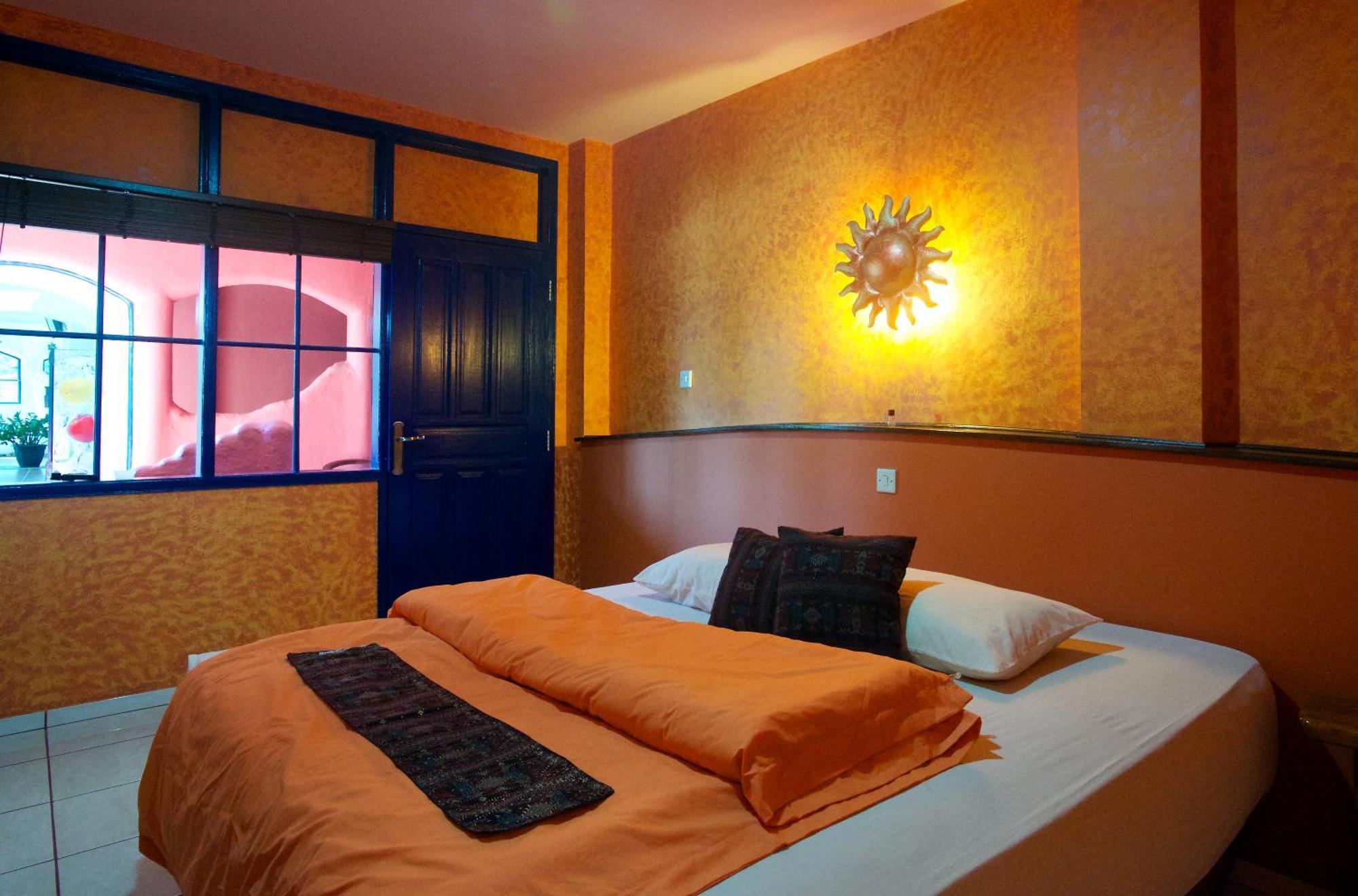 Hotel La Hasienda Kupang  Extérieur photo